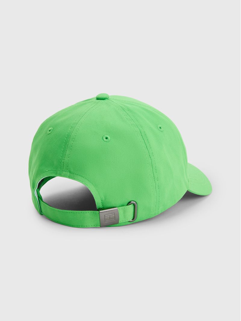 GORRA-CON-LOGO-BORDADO