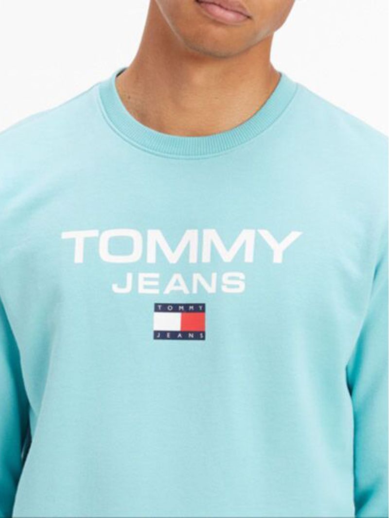 SWEATER-DE-CUELLO-REDONDO-CON-LOGO