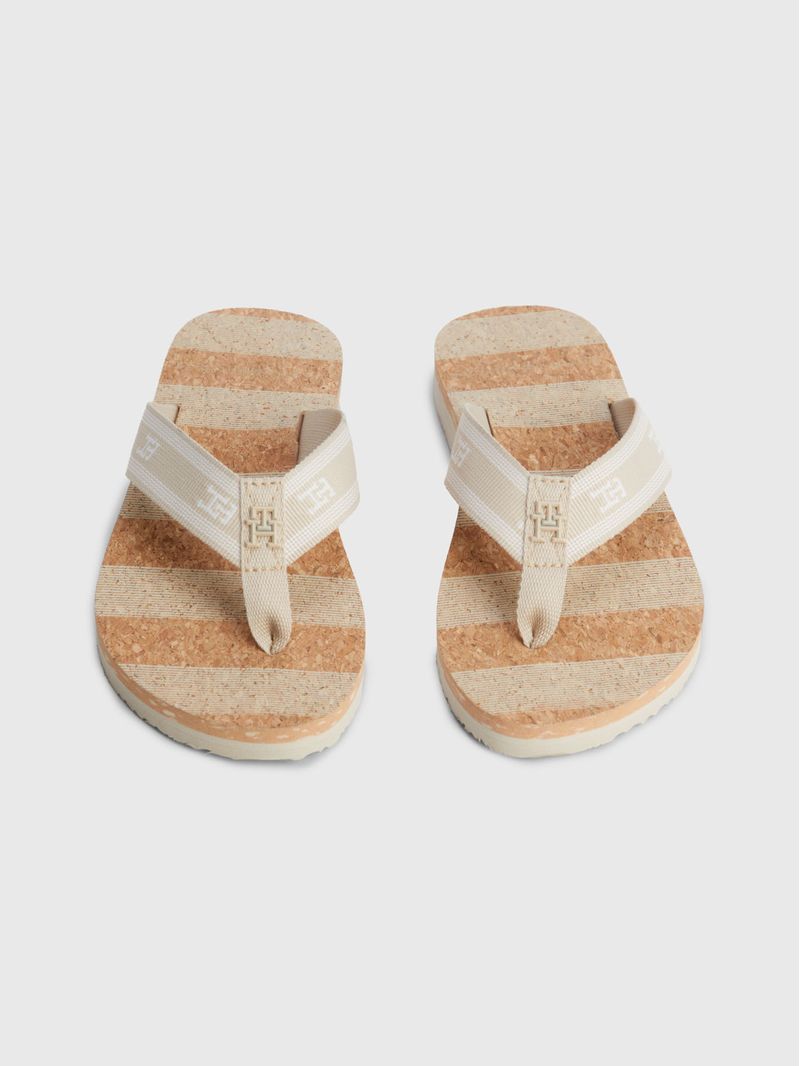 CHANCLAS-DE-TEXTIL-TRENZADO-CON-MONOGRAMAS