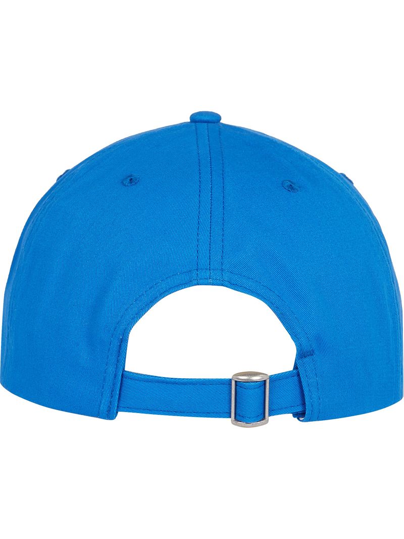 GORRA-CON-LOGO-BORDADO