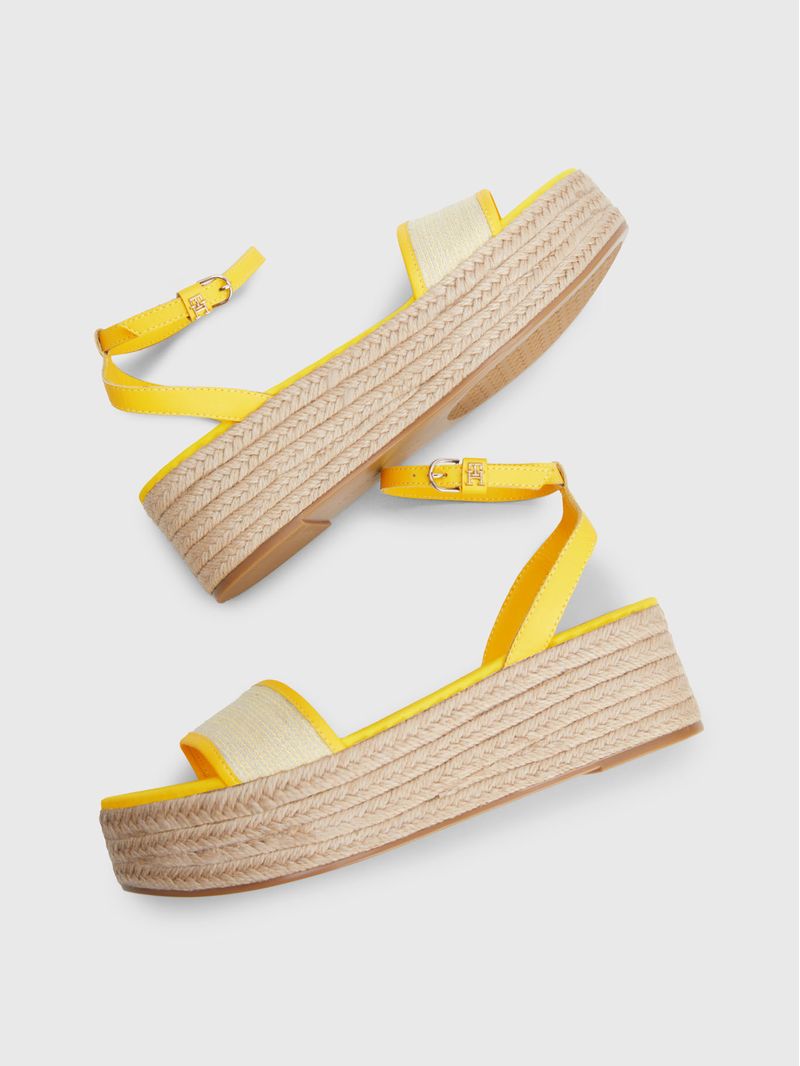 SANDALIAS-PIEL-TEXTURIZADA-CON-PLATAFORMA