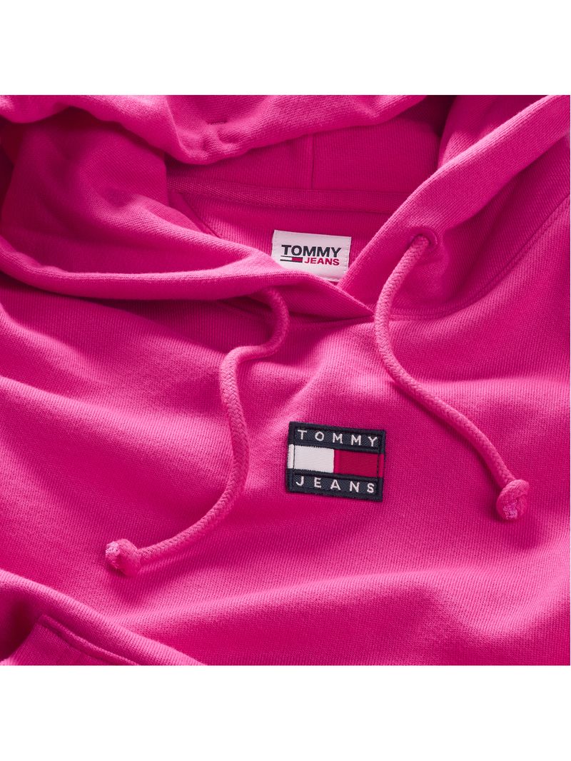 SWEATER-ESSENTIAL-CON-HOODIE-Y-PARCHE