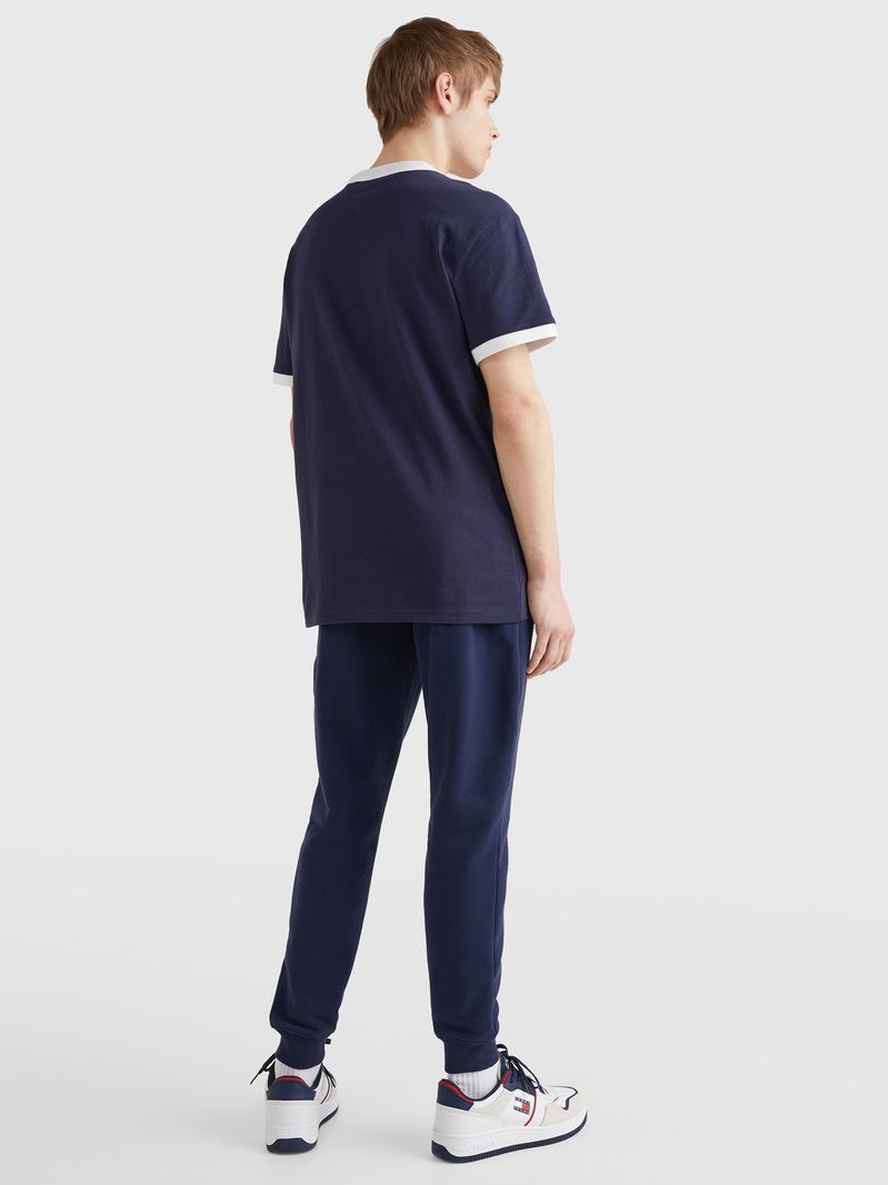 T-SHIRT-CON-LOGO-DISTINTIVO-BORDADO
