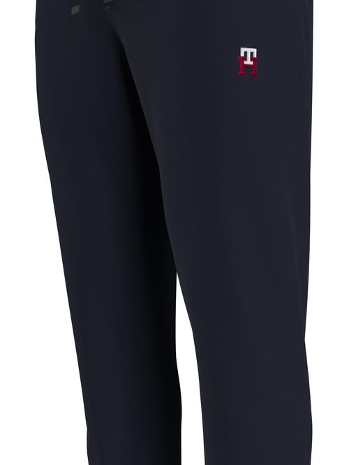 JOGGER CON MONOGRAMA