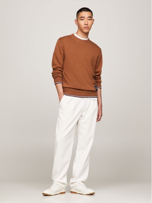 SUÉTER MANGA LARGA DE PARCHE CON LOGO