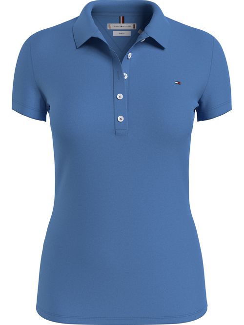 Polo con tapeta de cinco botones y corte slim