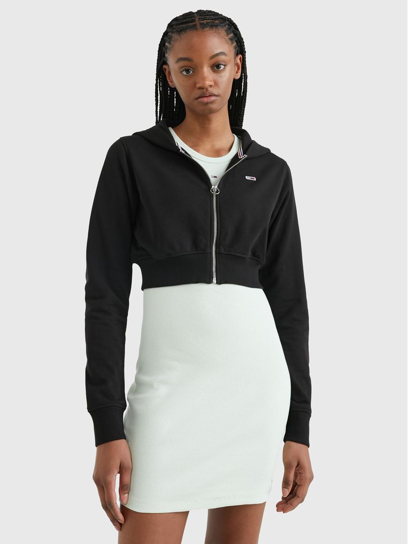 SWEATER-CON-HOODIE-CROPPED-CON-ESTAMPADO-DEL-LOGO