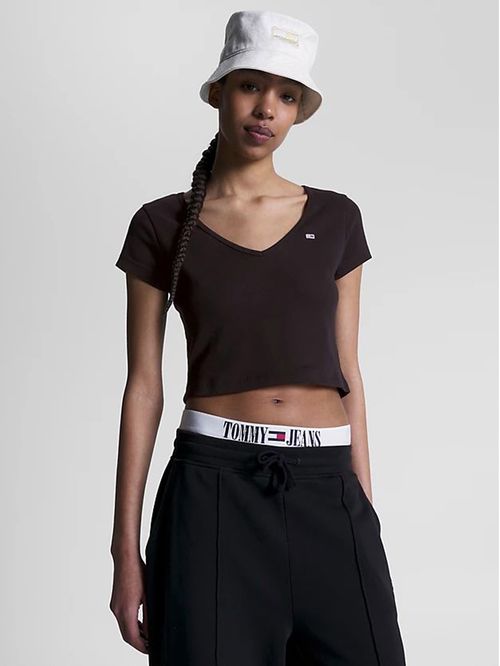 T-SHIRT ESSENTIAL CROPPED CON CUELLO EN V