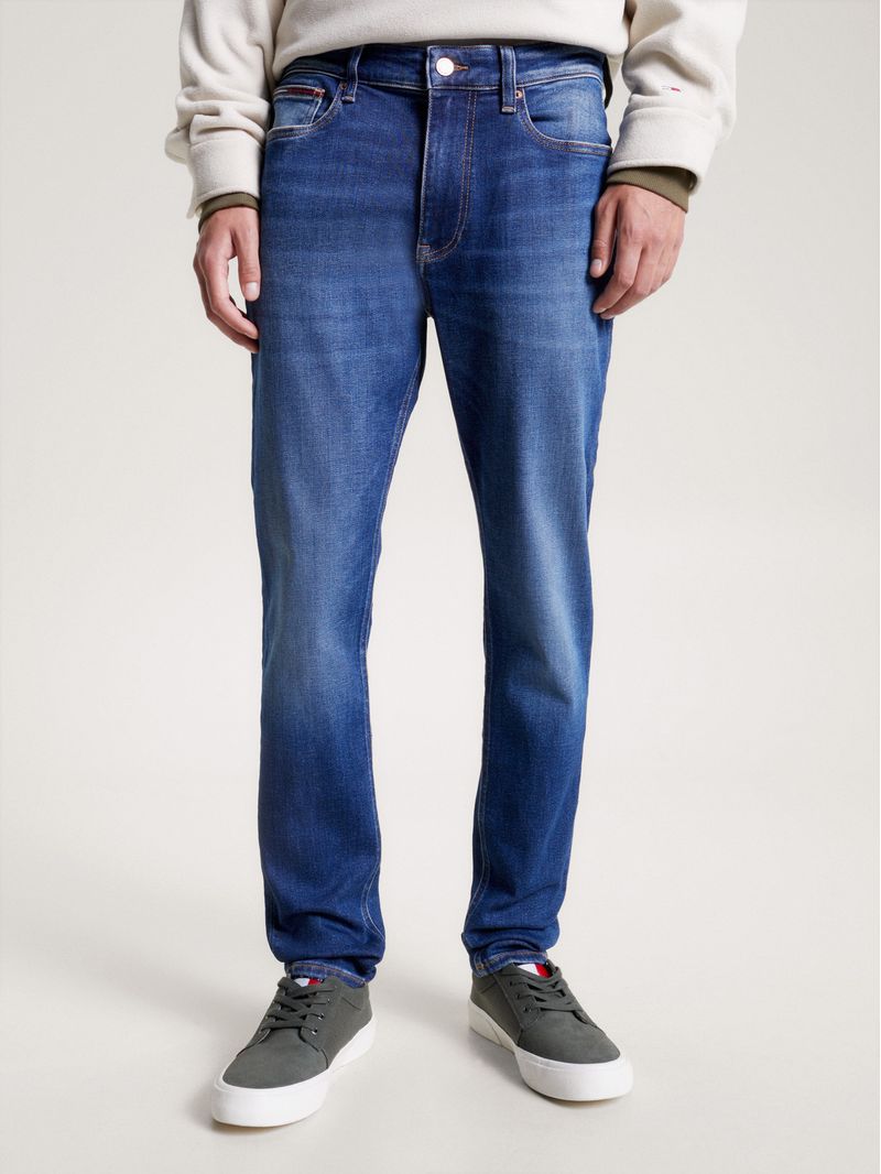 Jeans-Simon-de-corte-skinny-e-desteñidos