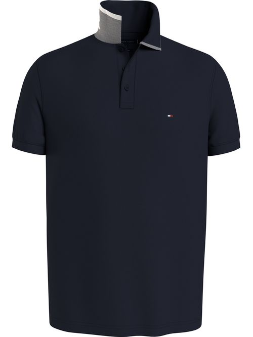 Polo con detalle en el cuello