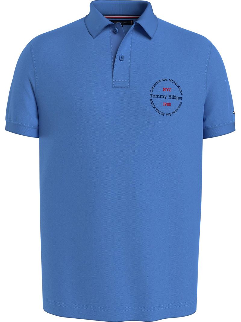 Polo-de-corte-regular-con-logo-circular