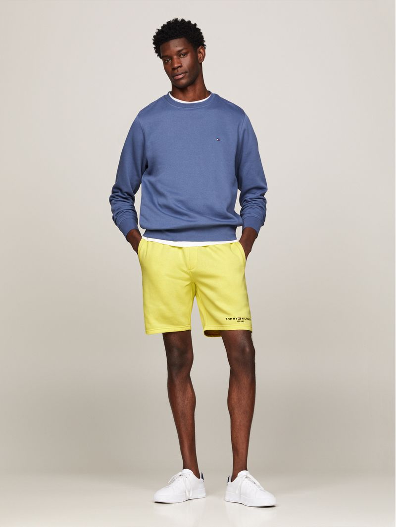 Short-de-chandal-con-cordon