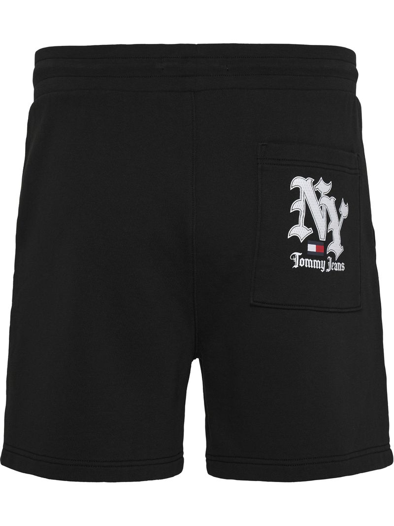 Short-deportivo-gotico