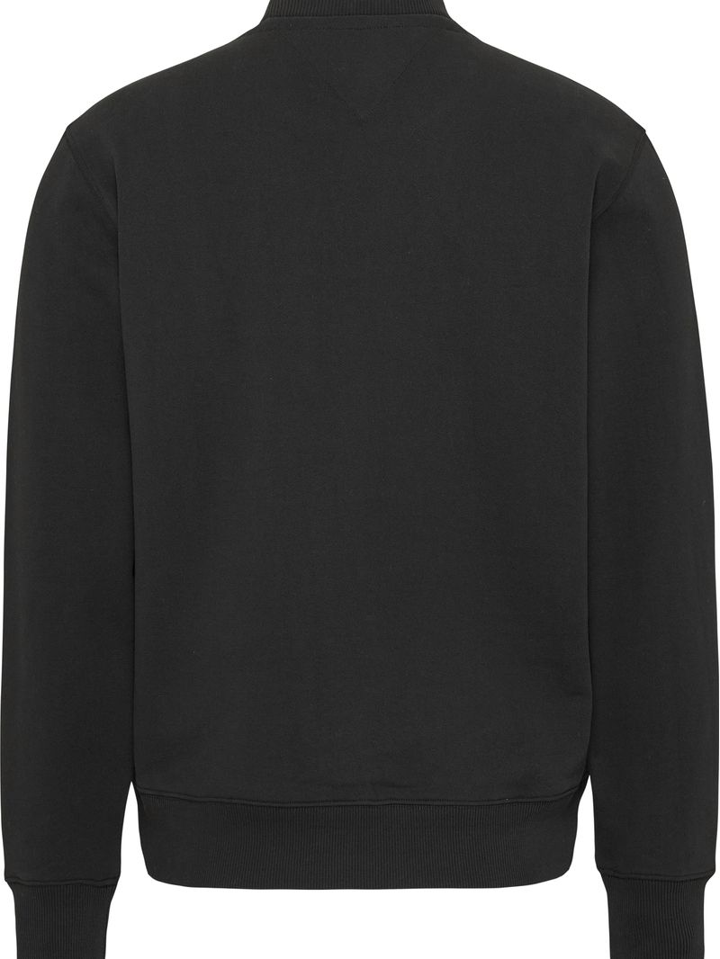 Sweater-con-logo-universitario