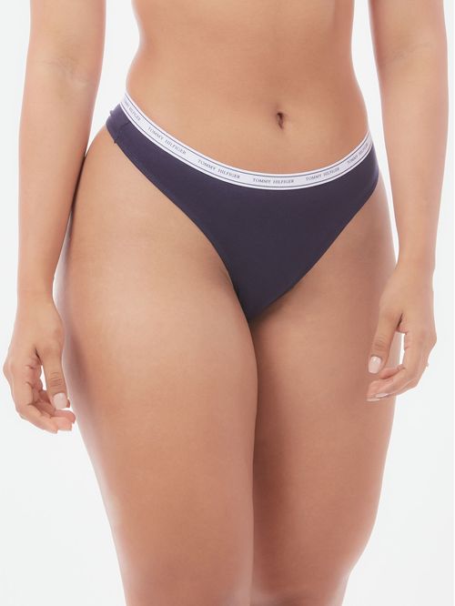 Tanga con logo en la cintura