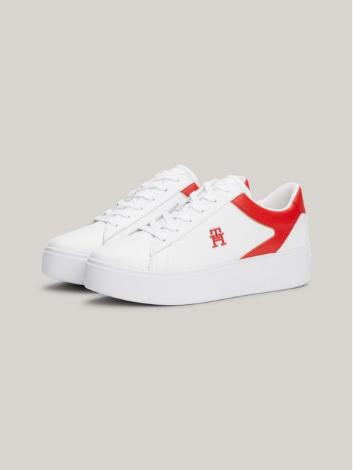 Tenis deportivos de piel con plataforma