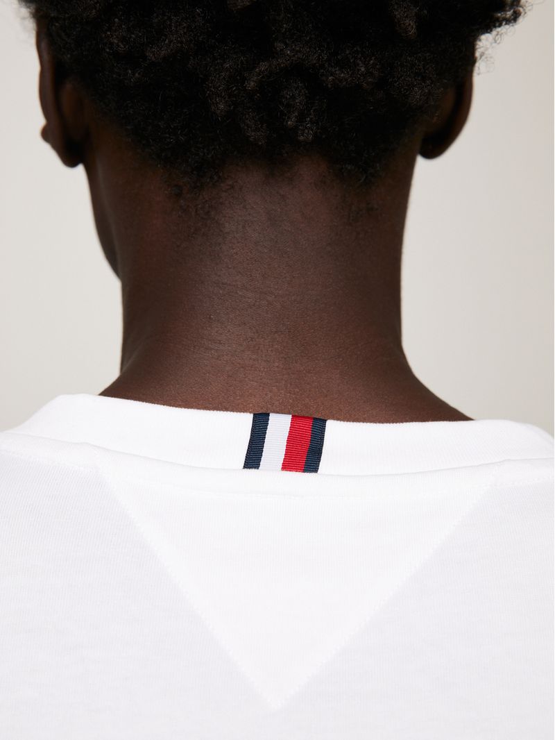 T-shirt-de-punto-con-escudo-grande