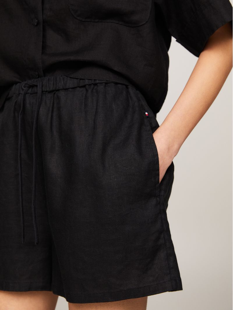 Short-ligero-recto-de-corte-regular