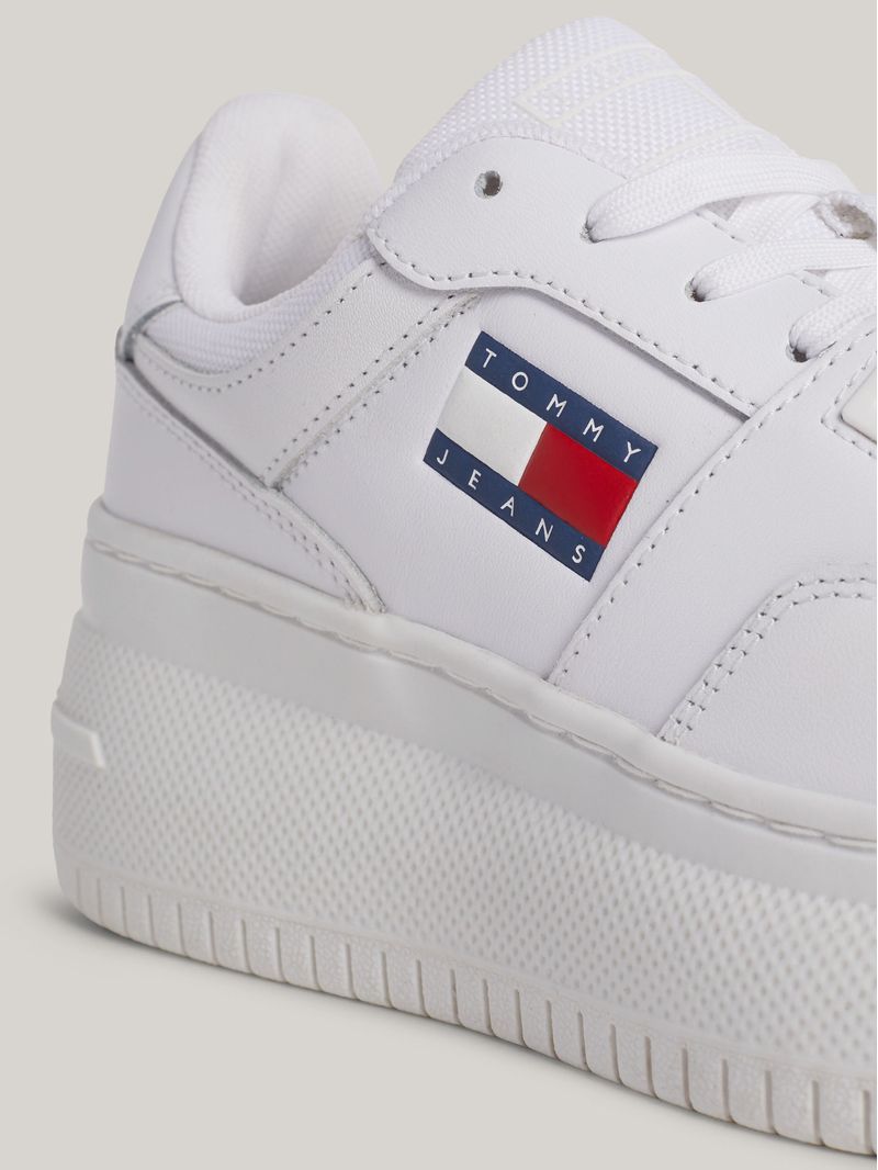 Tenis-deportivas-de-plataforma-retro