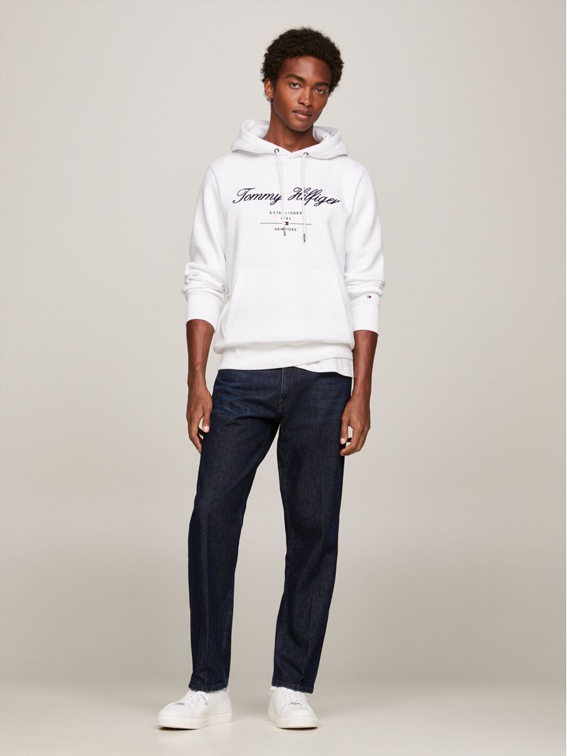 Sweater-con-hoodie-y-logotipo-en-cursiva