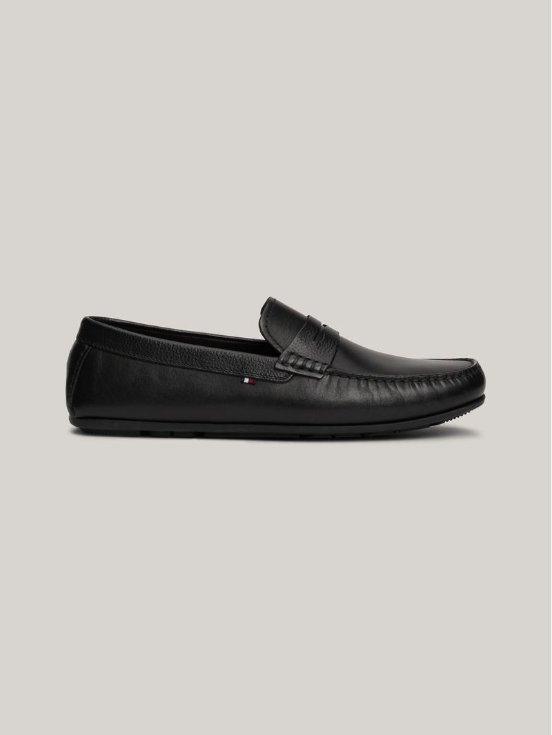 Mocasines-driver-de-piel-con-logo-engomado
