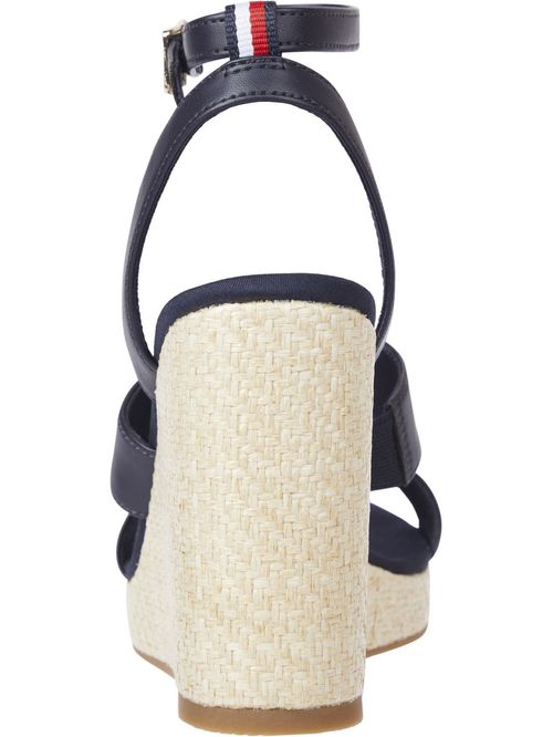 Sandalias de cuña alta con detalles de cuerda