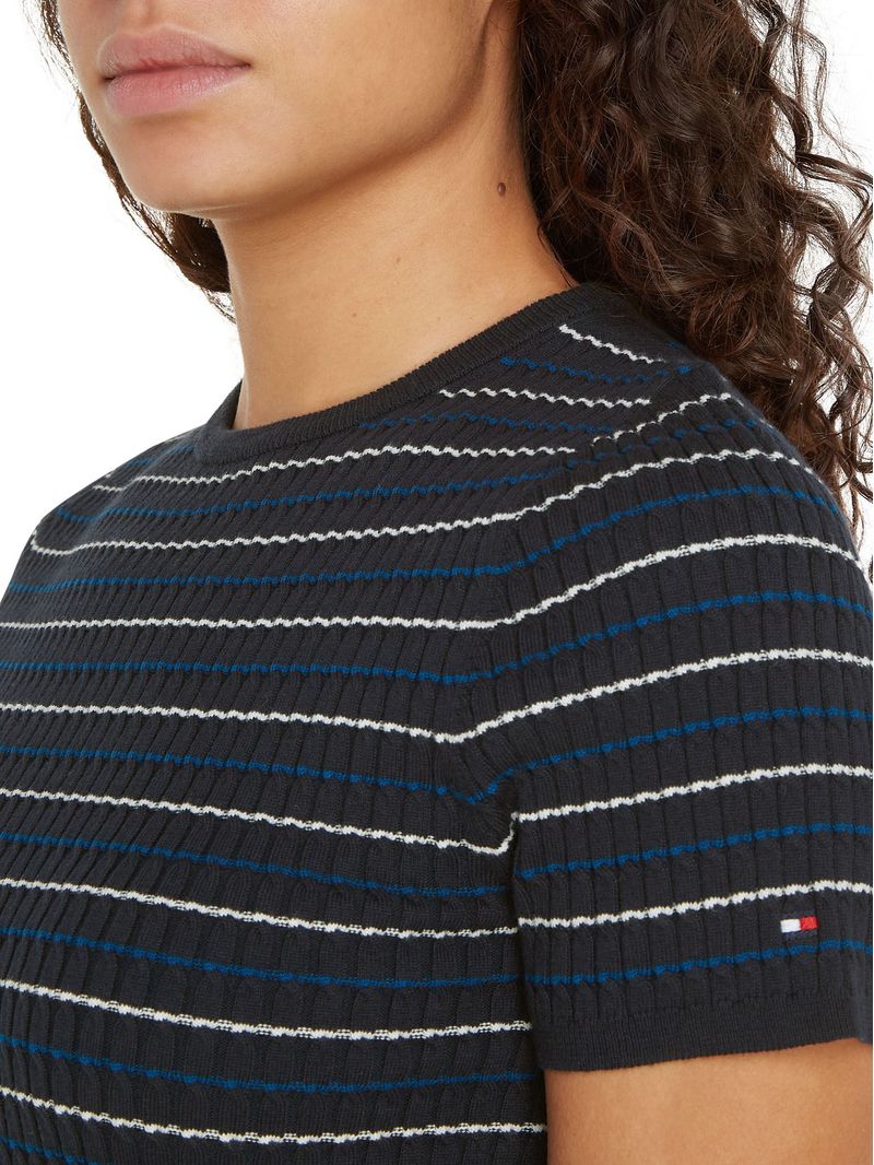 Sweater-de-manga-corta-con-diseño-de-rayas