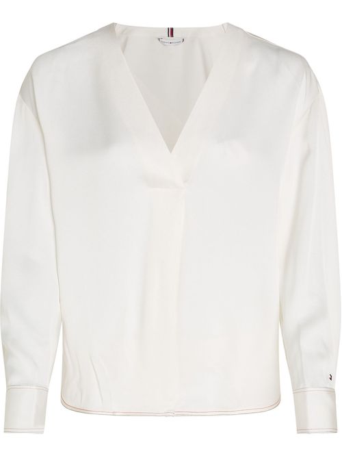 Blusa con cuello v y manga larga