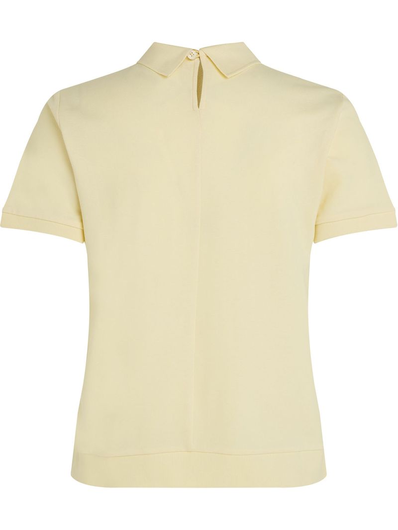 Polo-con-escudo-TH-bordado