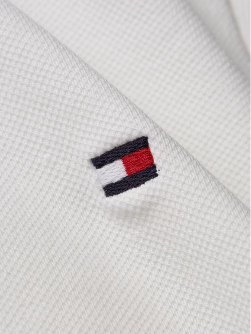 Polo de corte slim con tejido pique