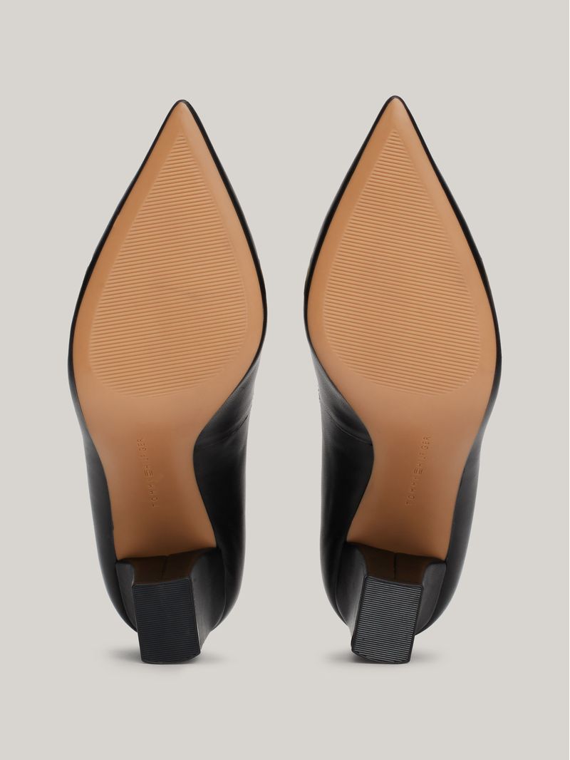 Zapatos-de-salon-en-piel-con-tacon-ancho