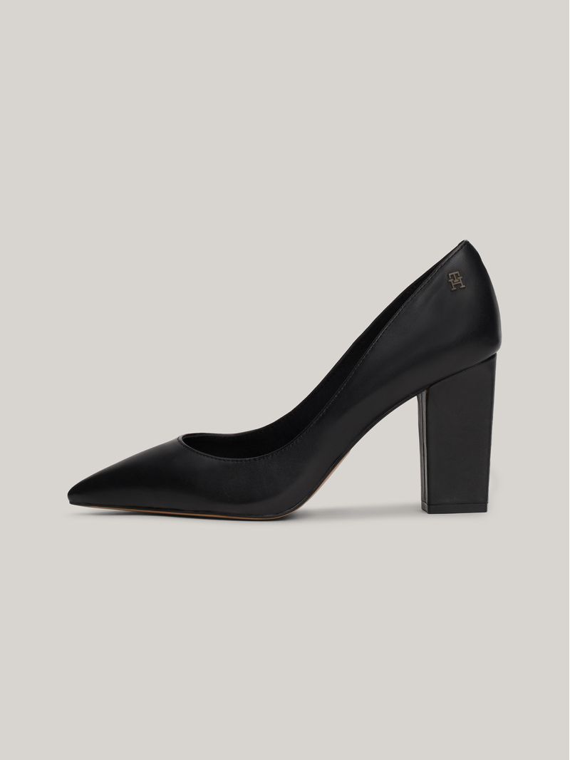 Zapatos-de-salon-en-piel-con-tacon-ancho