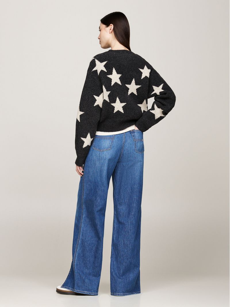 Sweater-holgado-con-diseño-de-estrellas