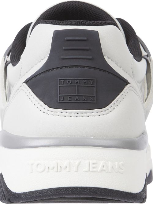 Tenis de piel color block con logo