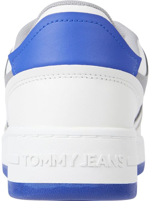 Tenis de piel con diseño color block