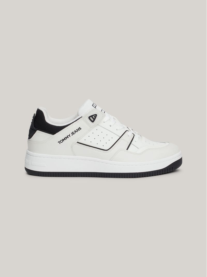 Tenis-de-piel-con-parche-en-relieve