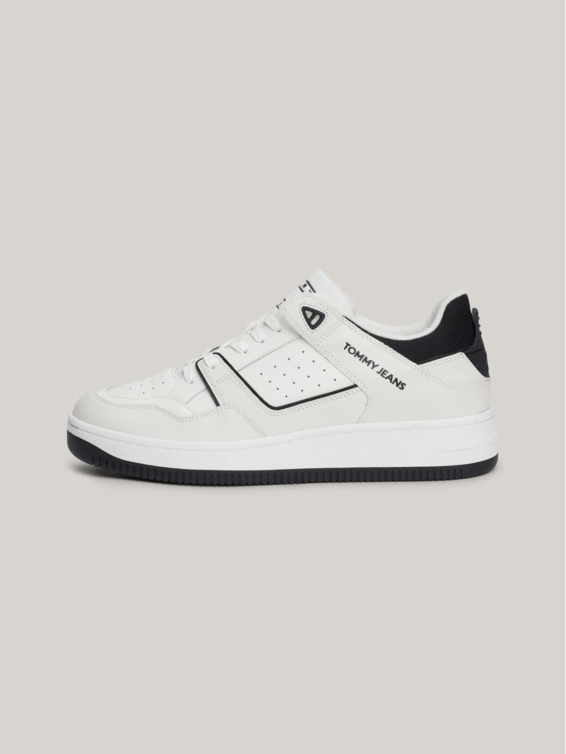 Tenis-de-piel-con-parche-en-relieve