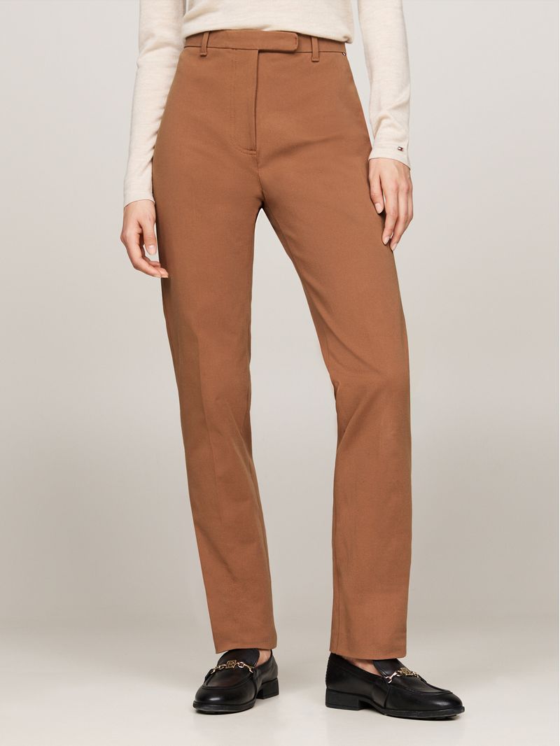 Pantalon-de-corte-slim-en-tejido-gabardina