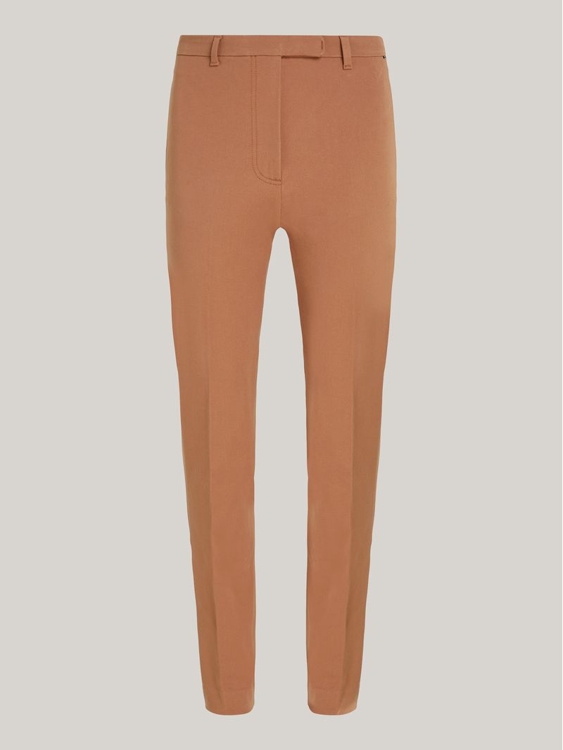Pantalon-de-corte-slim-en-tejido-gabardina