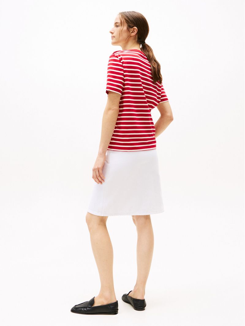T-shirt-amplia-de-rayas-con-cuello-barco
