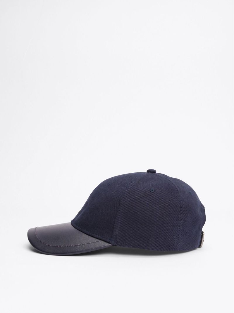 Gorra-de-beisbol-con-visera-lisa