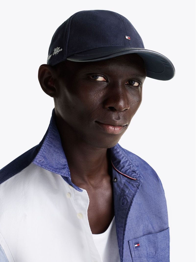 Gorra-de-beisbol-con-visera-lisa