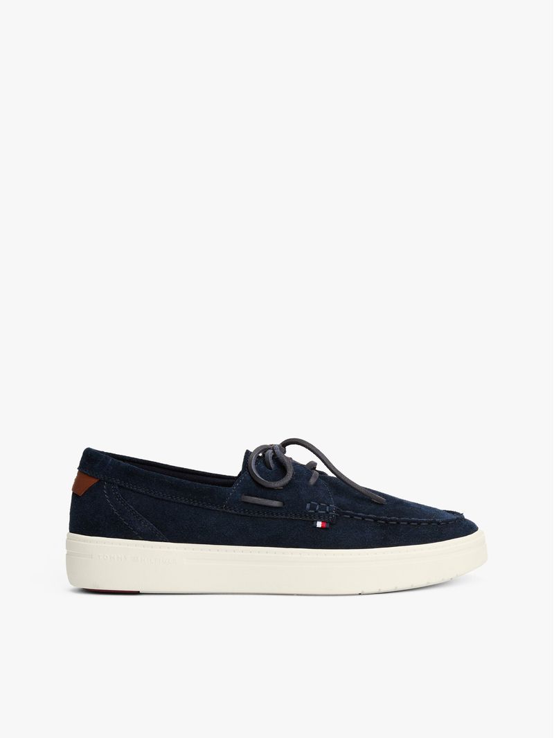 Nauticos-hibridos-de-ante-con-cordones