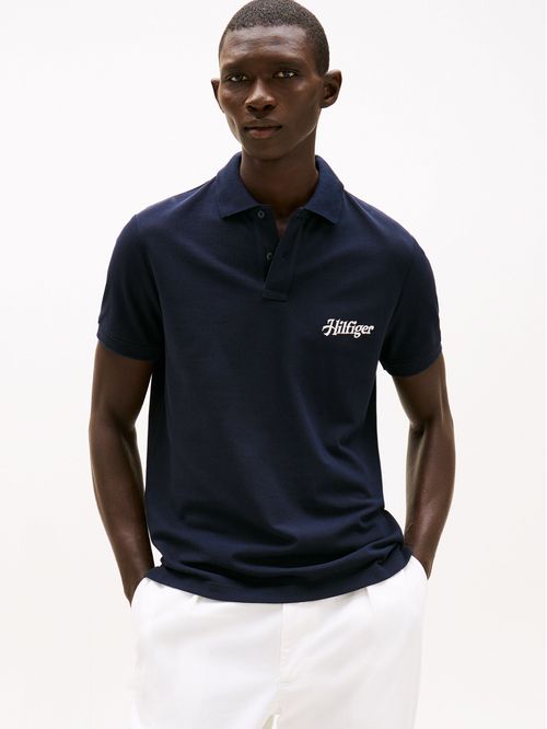 Polo de corte regular con logo bordado