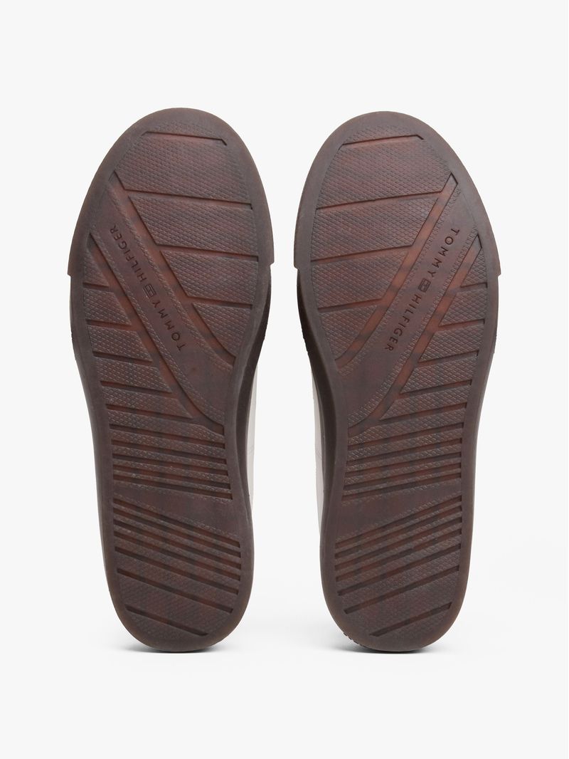 Tenis-con-suela-cupsole-a-contraste