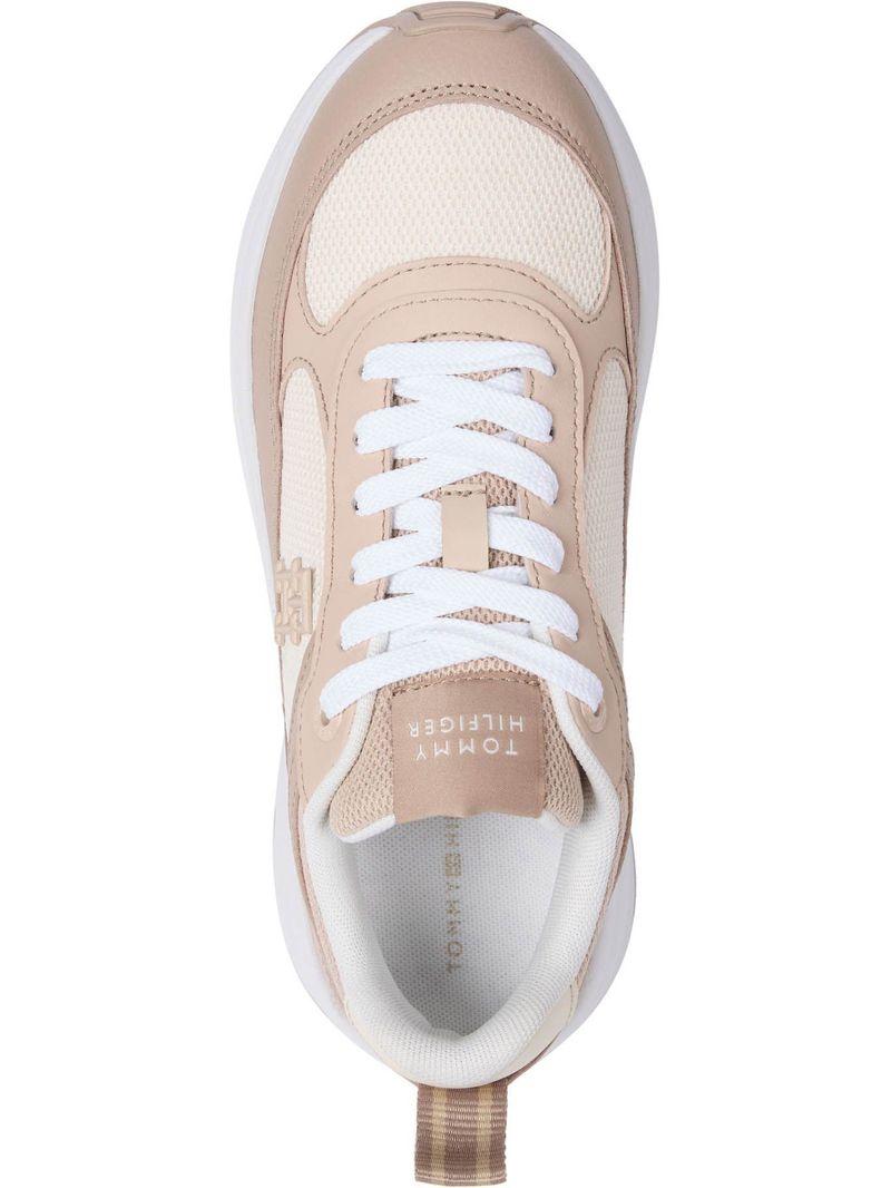 Tenis-robustas-con-mix-de-texturas