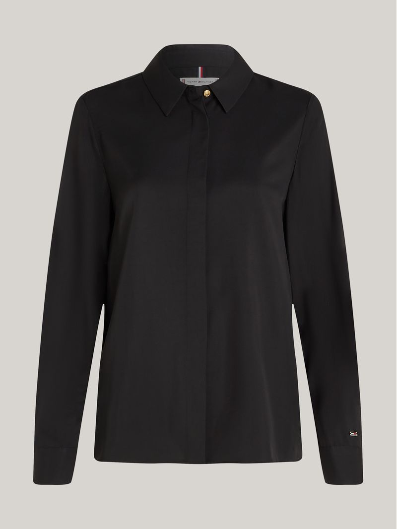 Camisa-de-corte-amplio-con-logo-metalico