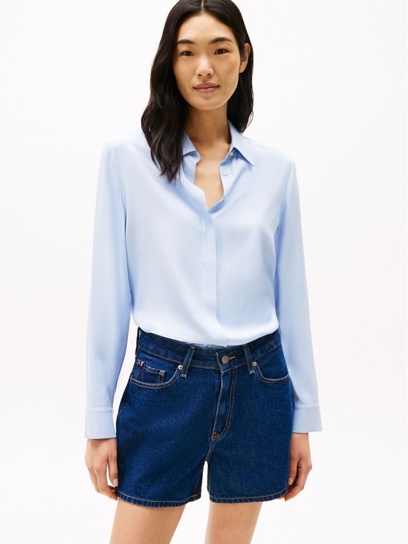 Camisa-de-corte-amplio-y-Tapeta-oculta