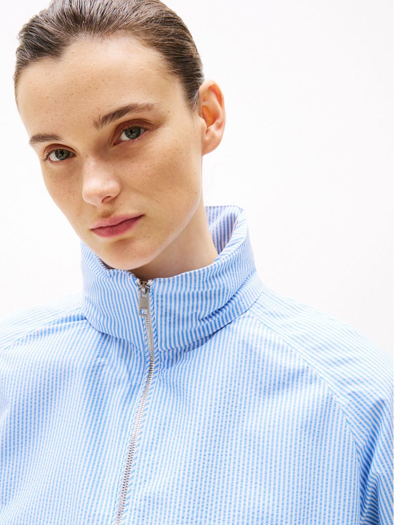 Chaqueta-Cropped-de-Rayas-Finas