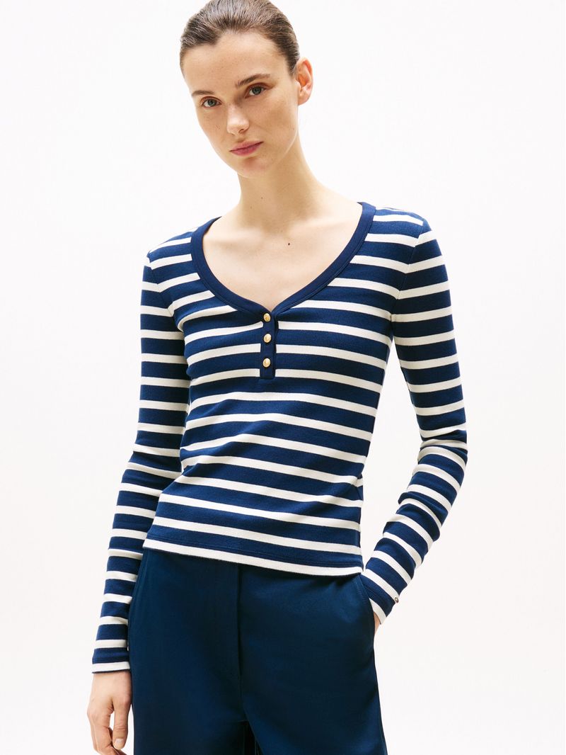 T-shirt-de-manga-larga-con-cuello-Henley